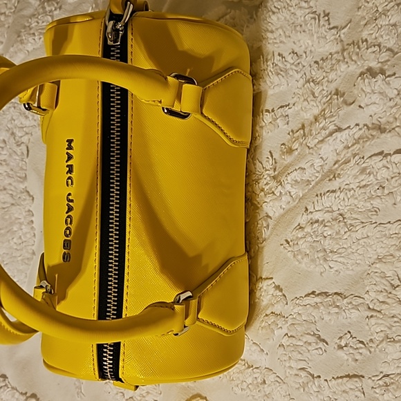 Bag - Picture 2 of 4